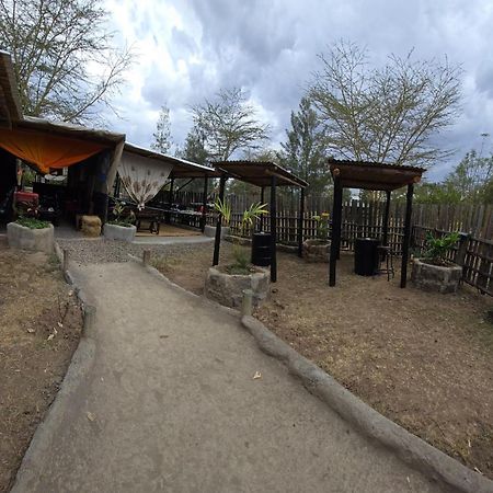 Lillypond Camp Hotel Elmenteita Exterior photo